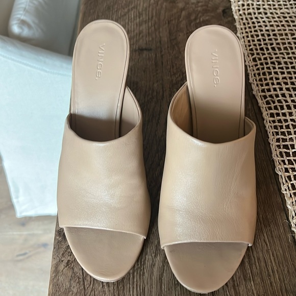 Vince Hanna mules nude size 10 - Picture 2 of 8